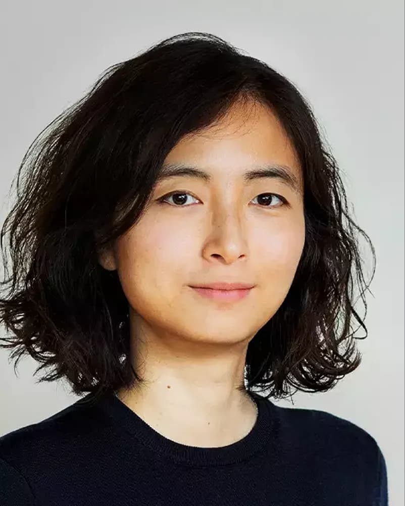 yiyi-zhou